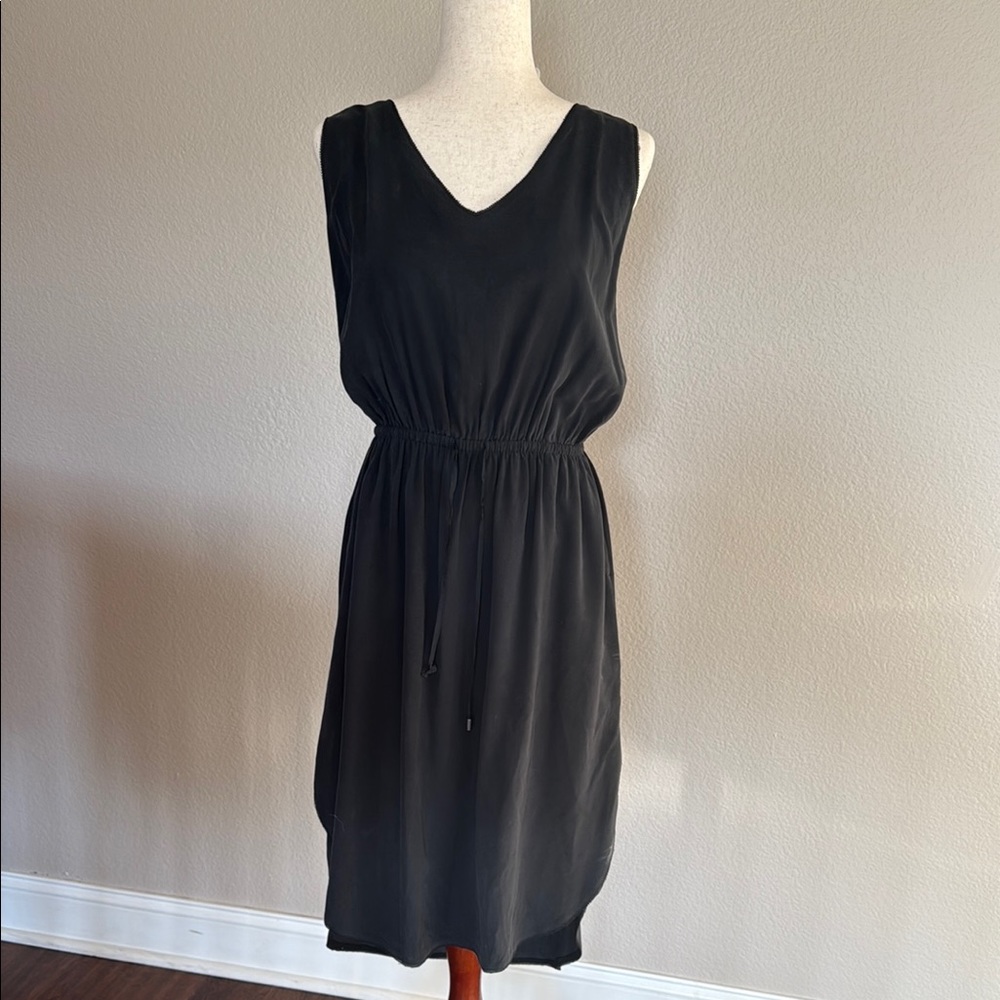 GO BY GO SILK Black Sleeveless V-Neck Sundress